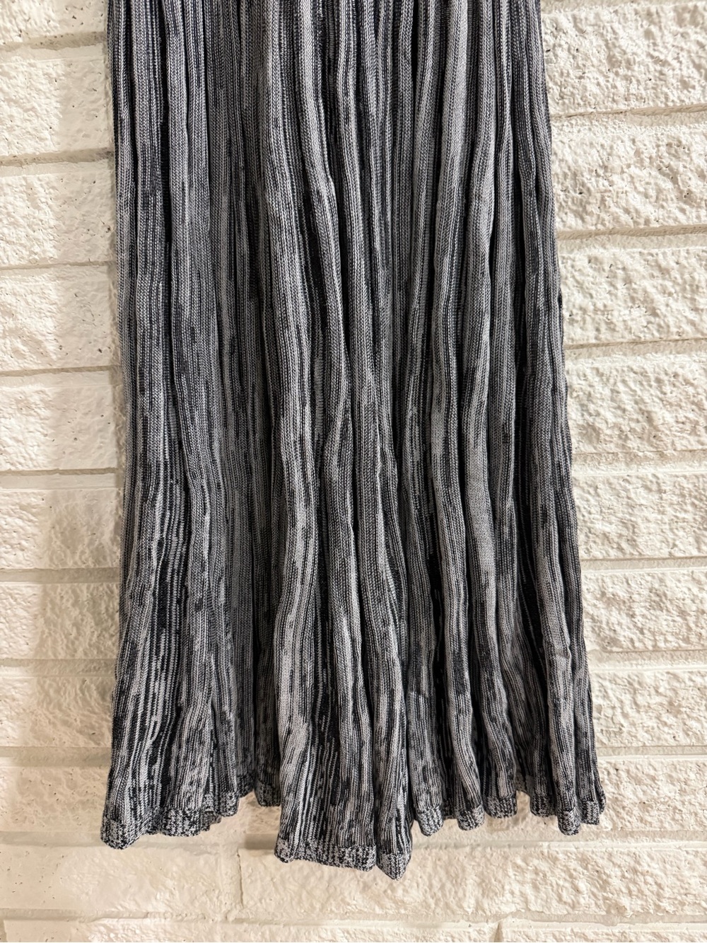 Free People Silvia Gray Sweater Strapless Pleated Midi Dress/Skirt Combo - Picture 9 of 11
